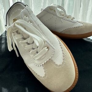 WISHBONE Mule Sneakers White & Black - US 7.5